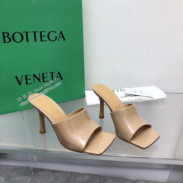 BOTTEGA VENETA高端時尚女鞋 寶緹嘉漆皮版2022-22早春最新高跟涼鞋拖鞋 dx3543